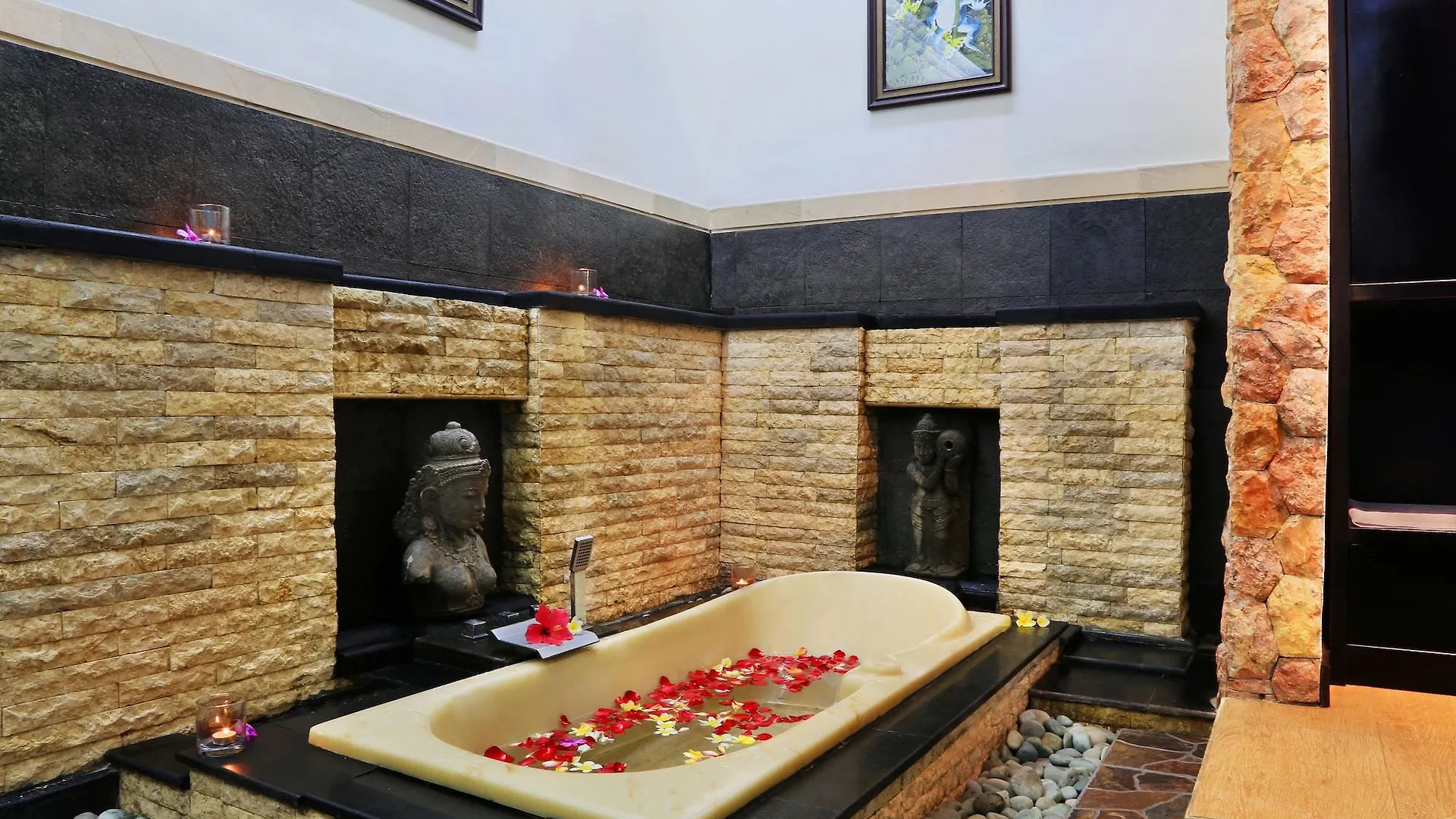 Satriya Cottages Kuta Lombok 3*,  Indonesia