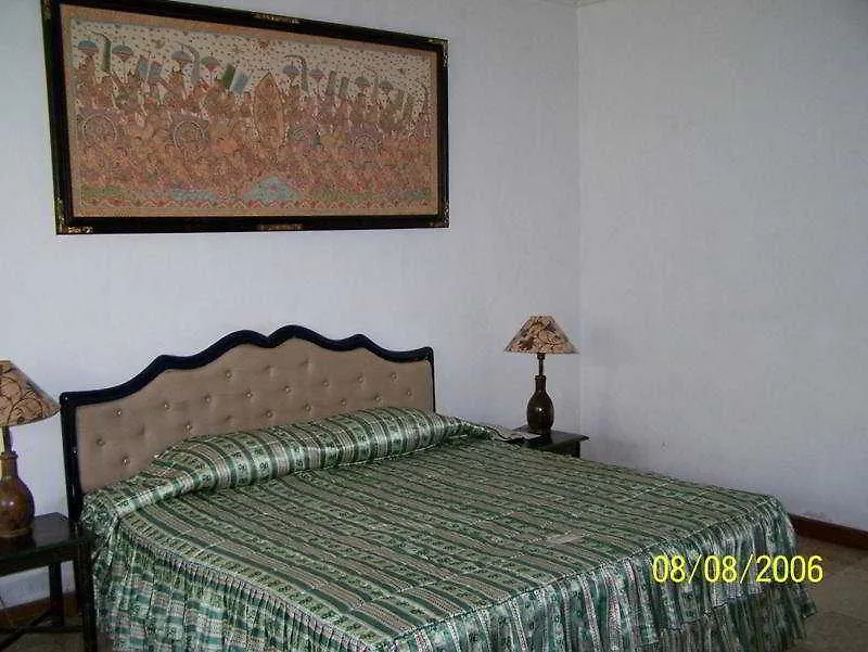 Satriya Cottages Kuta Lombok 3*,