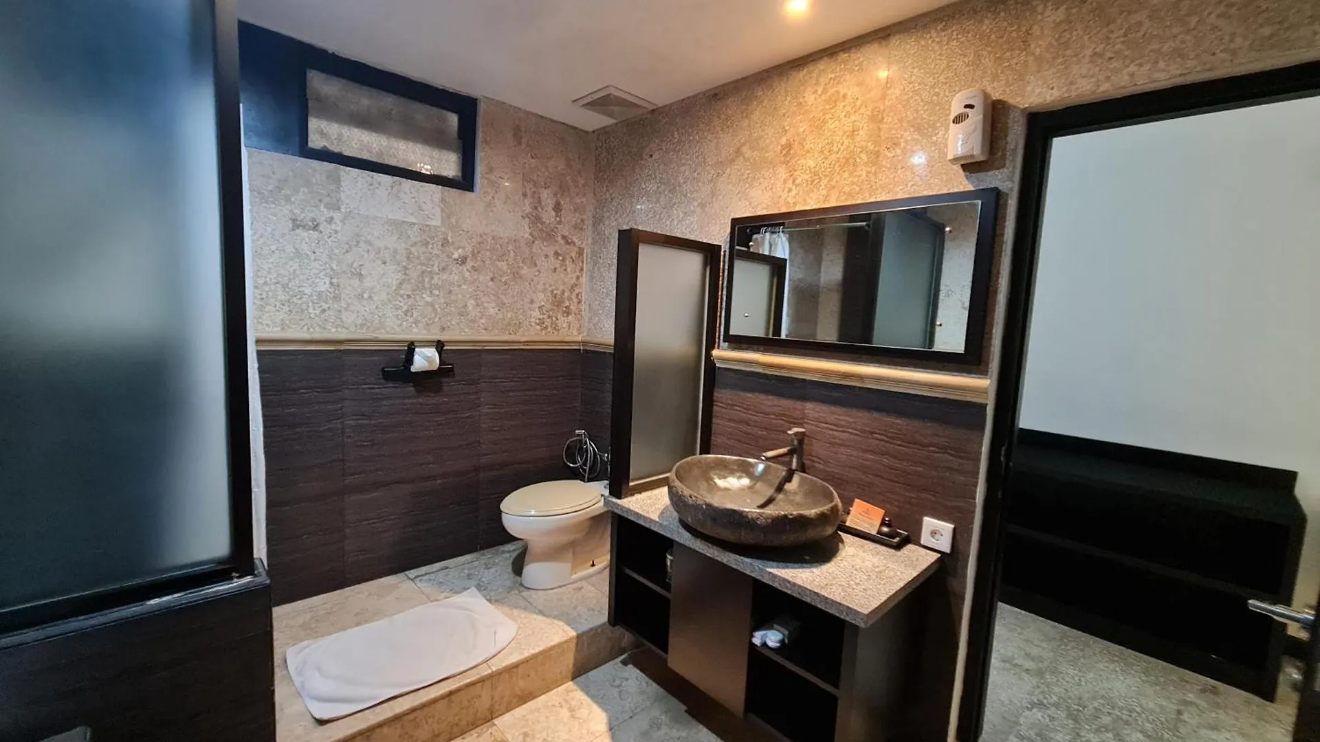 Hotel Satriya Cottages Kuta Lombok