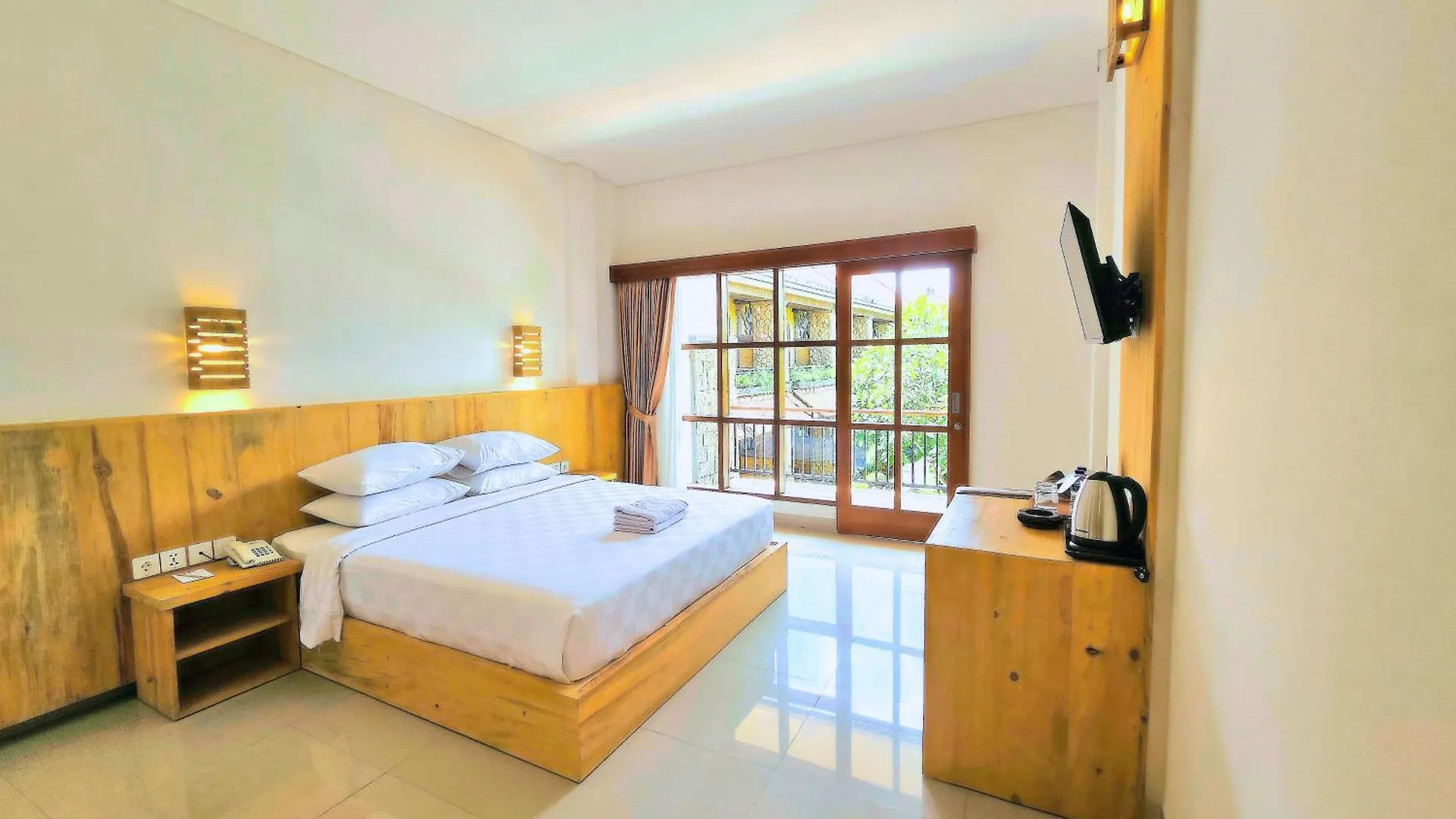Satriya Cottages Kuta Lombok Hotel
